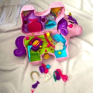 Polly Pockets Unicorn Toy Set
